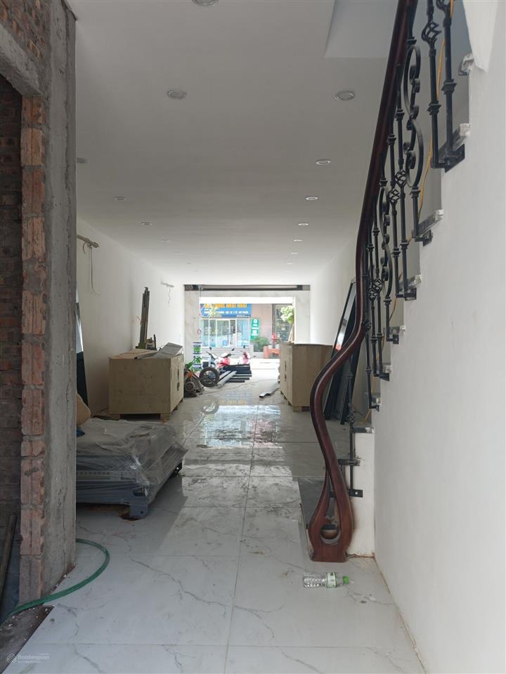 Cho thuê nhà liền kề mới tinh đẹp lắm 100m2*5 tầng thông sàn cạnh ql 70 thuận tiện đủ bề