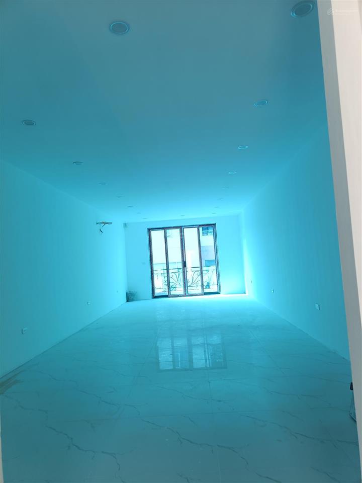 Cho thuê nhà liền kề mới tinh đẹp lắm 100m2*5 tầng thông sàn cạnh ql 70 thuận tiện đủ bề