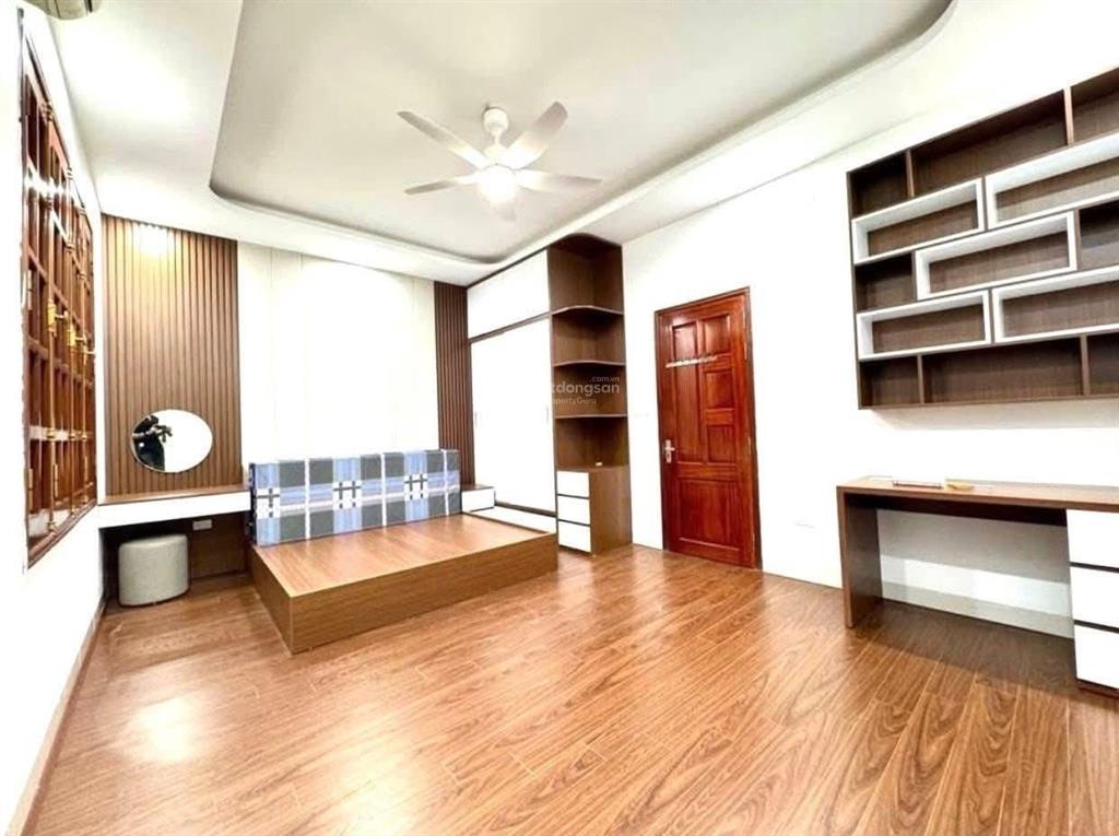Chuyển công tác cần bán nhà tâm huyết tự xây 5 tầng thiết kế siêu đẹp giá 6,8 tỷ còn thương lượng