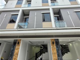 Chính chủ bán nhanh căn nhà diện tích 40m, giá 5,8 tỷ có thương lượng tại biên giang, hà đông