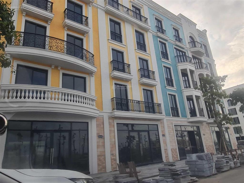 Bán căn shophouse quảng trường biển sầm sơn, nhận nhà ngay. sở hữu lâu dài