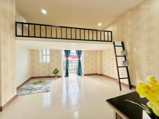 Phòng có gác võ văn kiệt sát quận 1 thang máy giá tốt