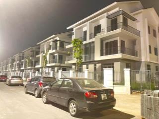 Chính chủ bán biệt thự 180m2 centa riverside từ sơn, giá tốt nhất 10,7 tỷ