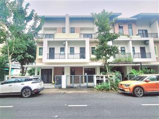 Chính chủ bán căn xẻ khe 105m2 tại beomes từ sơn