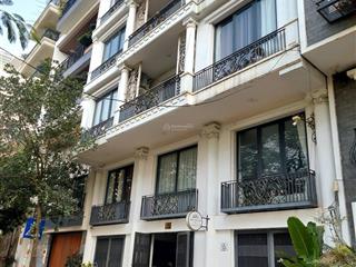 Bán nhà mặt phố trịnh công sơn 200m2, giá 99 tỷ. tây hồ