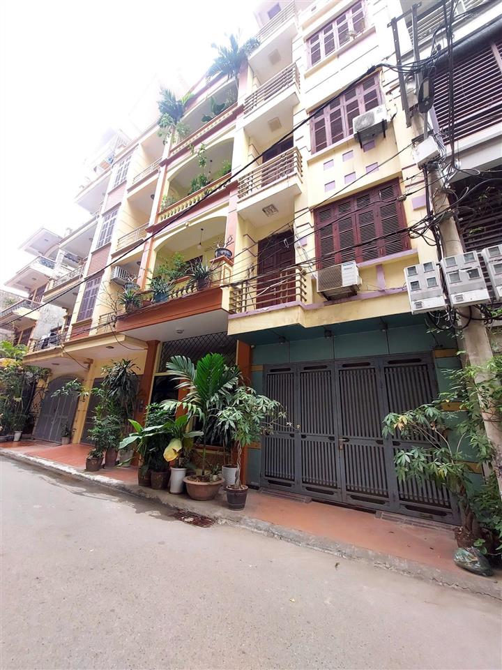 Bán nhà tại đường lạc long quân tây hồ
