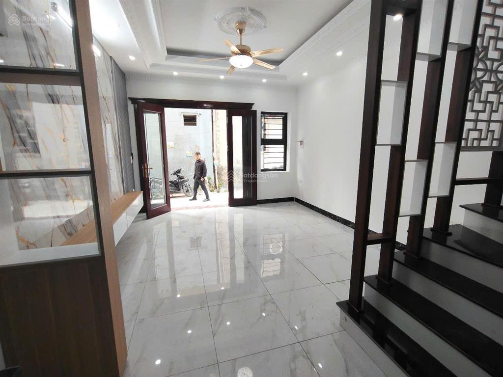 Bán nhà riêng tại p.chương mỹ,hn. 4,5 tỷ,35m2x4 tầng,đẹp xuất sắc,vị trí trung tâm, siêu tiện ích.