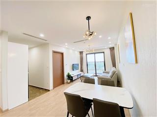 Tôi cần bán căn hộ 2 ngủ  82m2 full nội thất  sổ đỏ tại florence mỹ đình