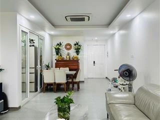 Giá đầu tư! bán gấp căn 2 ngủ 69m2  tầng cao thoáng  không báo ảo  không báo chênh  0915 867 ***