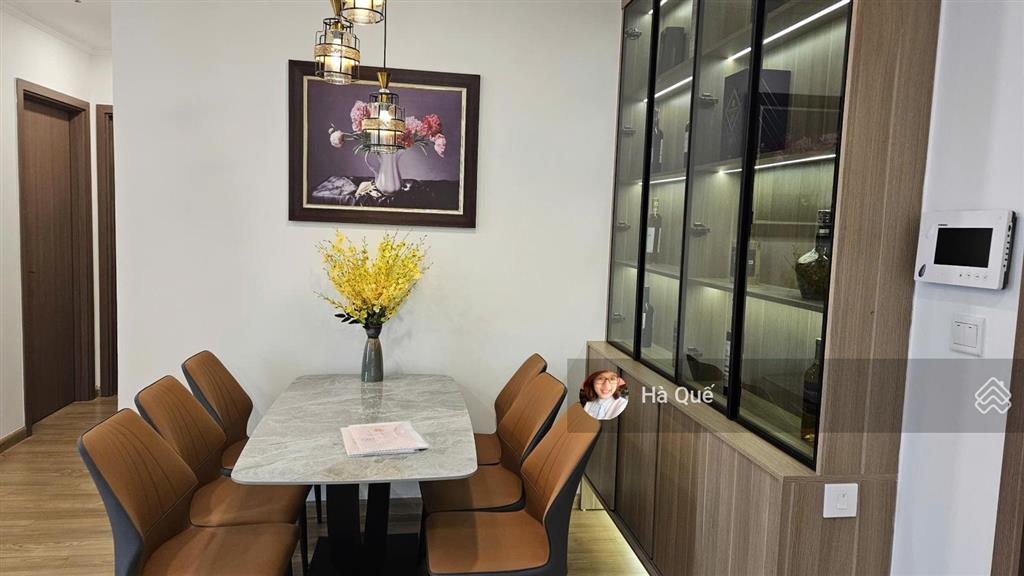 Gấp bán nhanh căn 2pn tòa g2 vinhomes green bay  sổ đỏ lâu dài  giá 7, x tỷ