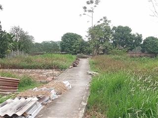 Bán đất gần đường ql32 thôn tích lộc, huyện phúc thọ. đất thoáng, gần hồ điều hòa. giá nhỉnh 1 tỷ