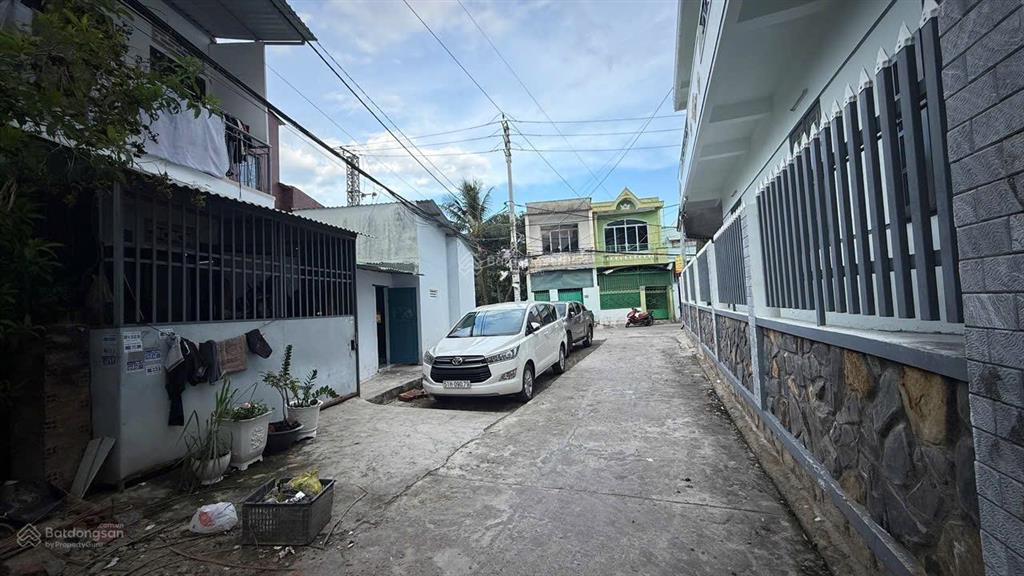 Bán đất tặng nhà cấp 4 hẻm 58 lương định của ngọc hiệp phường tây nha trang