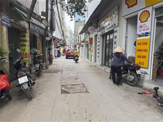 Hồ tùng mậu 6 tầng thang máy mới tinh, ô tô nội thất cao cấp giá rẻ.