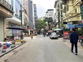 Hoàng quốc việt  vỉa hè kinh doanh sầm uất 100m2  mt 8,5m chỉ hơn 30 tỷ