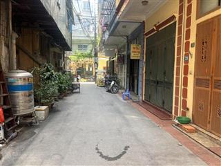 Chủ cần kinh tế thiện chí bán nhà đào tấn ngõ rộng 4m, cách mặt phố 30m giá chỉ 10,9 tỷ có bớt