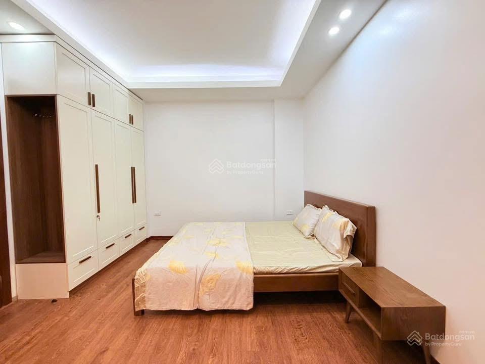 Cần tiền bán nhà phố đào tấn ba đình 42m² x 5 tầng nhà đẹp 5 phòng ngủ, giá chỉ 11,3 tỷ có bớt