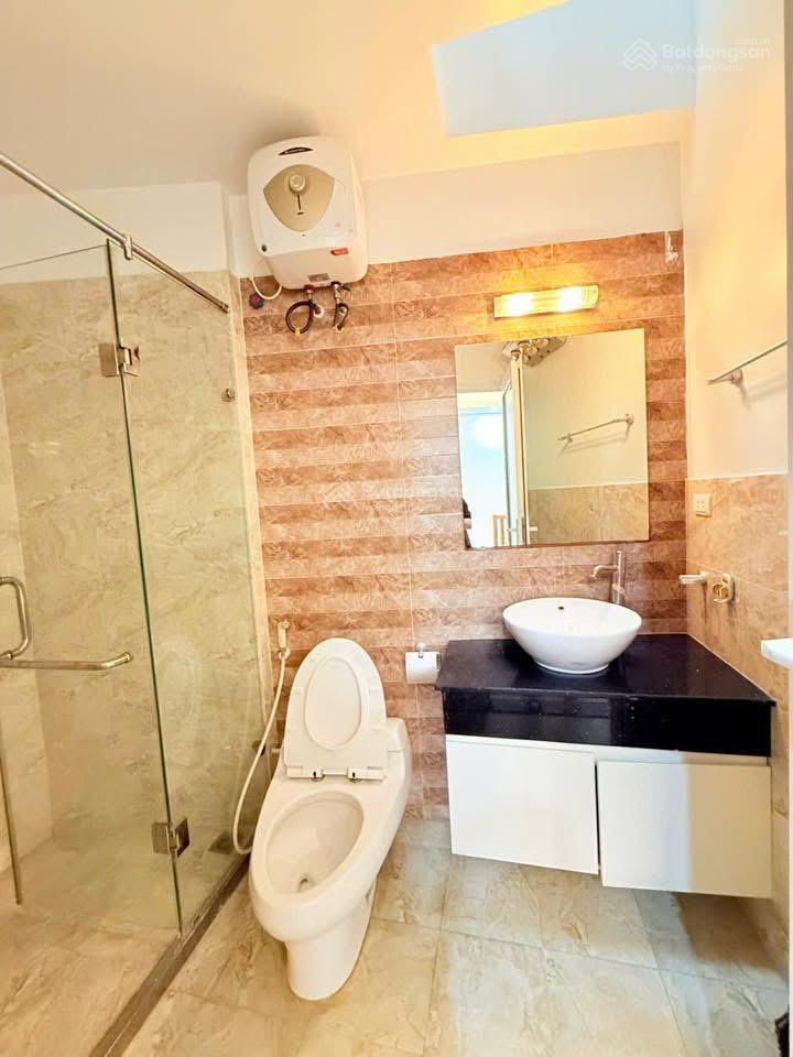 Cần tiền bán nhà phố đào tấn ba đình 42m² x 5 tầng nhà đẹp 5 phòng ngủ, giá chỉ 11,3 tỷ có bớt