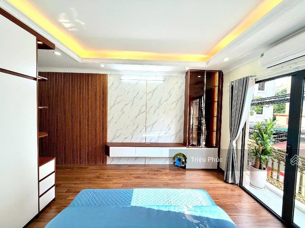 Bán nhà ba đình  mặt ngõ thông kinh doanh tấp nập  vài bước chân ra trục đường lớn  giá 13,6 tỷ