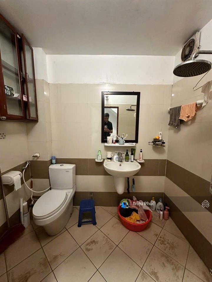 Bán nhà ba đình  mặt ngõ thông kinh doanh tấp nập  vài bước chân ra trục đường lớn  giá 13,6 tỷ