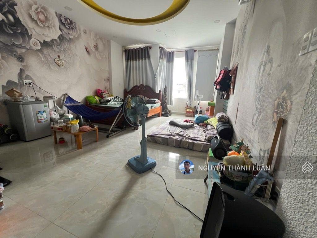 Giá đầu tư xe hơi tránh 4 tầng 183m² 12.8 tỷ (gò vấp)