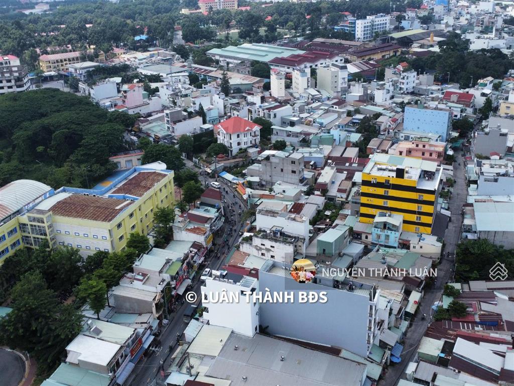 Mặt tiền đông bắc  quận 12  843m2  dòng tiền 100tr/thg  cực hiếm