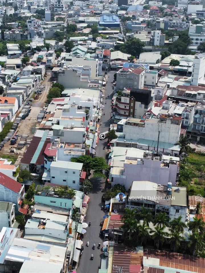 Mặt tiền bà điểm  370m2 (14x27m) full thổ