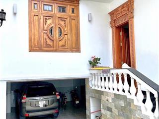 Biệt phủ mặt tiền ngay lê văn thọ 229m2, tặng full nội thất gỗ hiếm hơn 10 tỷ. ngộp bank bán gấp