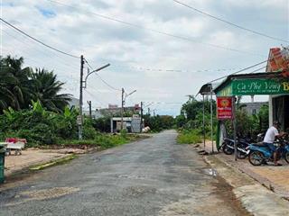 Bán cặp nền 180m2 thổ cư khu dân cư đông phú hậu giang.