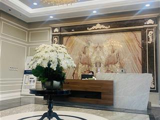 Chính chủ bán căn 3pn đẹp đông tứ mệnh giá 12,1 tỷ.  0904 859 ***