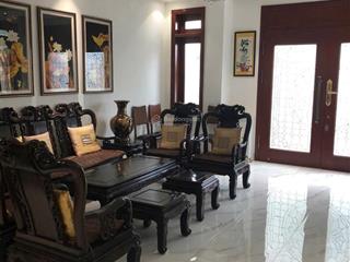 Chính chủ gửi bán biệt thự đường đôi 30m ciputra hướng nguyễn hoàng tôn rẽ 100m, giá thanh lý 200m2