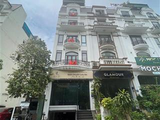 Cần bán gấp hoa hậu lô góc 3 mặt tiền view vườn hoa phố duy tân * trần thái tông  cầu giấy