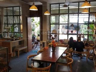 Bán nhà 3 tầng mặt tiền đường trần văn dư sát lô góc, ngang 7m5, gần biển