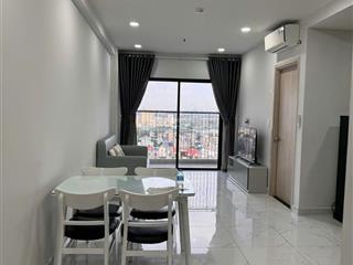 Cho thuê căn hộ 2pn cc charm city, dt 70m2, giá 8tr/tháng, view landmark 81.  0937 866 ***