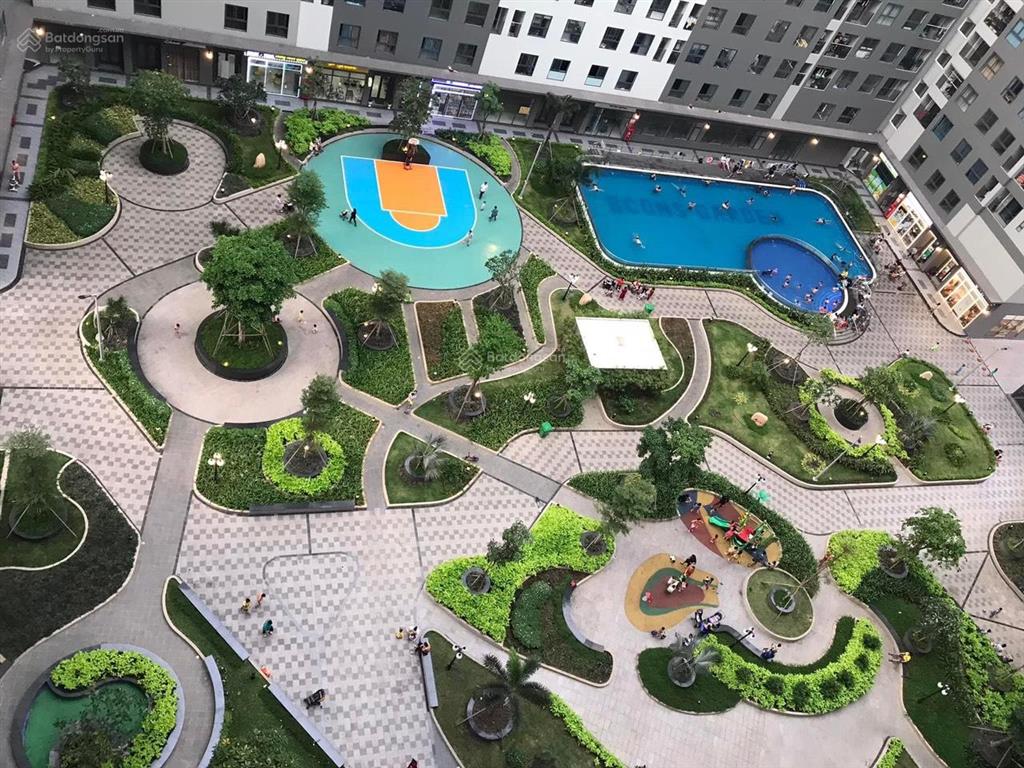 Bán căn góc bcons garden nhà mới 100% sổ hồng sẵn