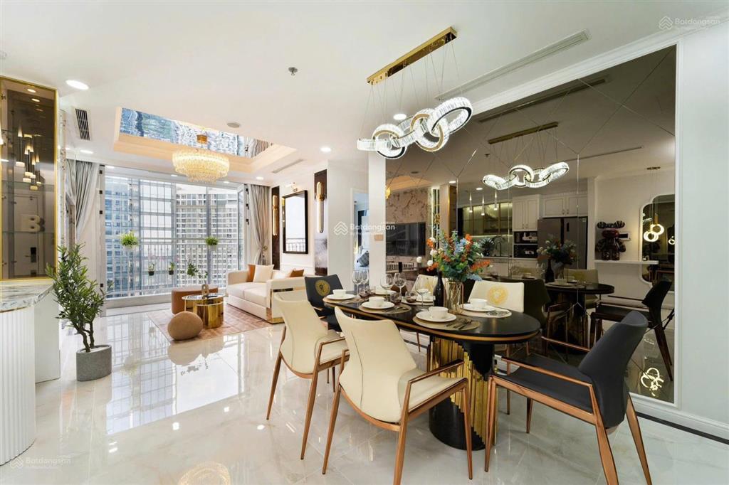 Cho thuê căn hộ cao cấp vinhomes central park  2pn giá chỉ 20tr/tháng diện tích 91m2  0397 383 ***