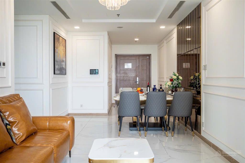 Cho thuê 3pn vòng cung vinhomes toà the landmark 81, giá 42tr dt 109m2 full nội thất,  0397 383 ***