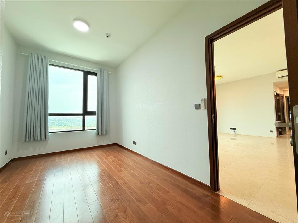 D'edge bán gấp căn 4pn góc, 189m2,đã có sổ, view sông trực diện, thang máy riêng. full nt. giá 30t