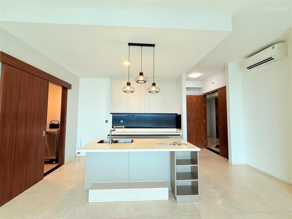 D'edge bán gấp căn 4pn góc, 189m2,đã có sổ, view sông trực diện, thang máy riêng. full nt. giá 30t