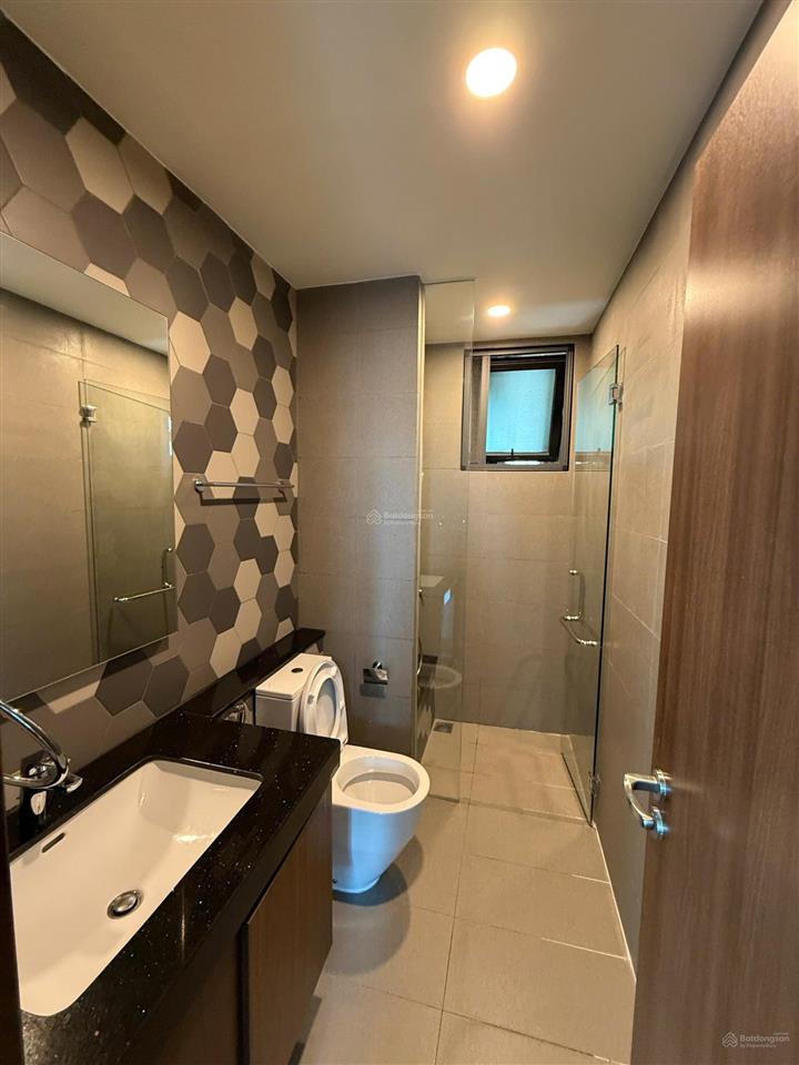 D'edge căn 3pn thang máy riêng vào tận căn hộ, lầu trung, view sông sg cực đẹp. xem nhà 24/7