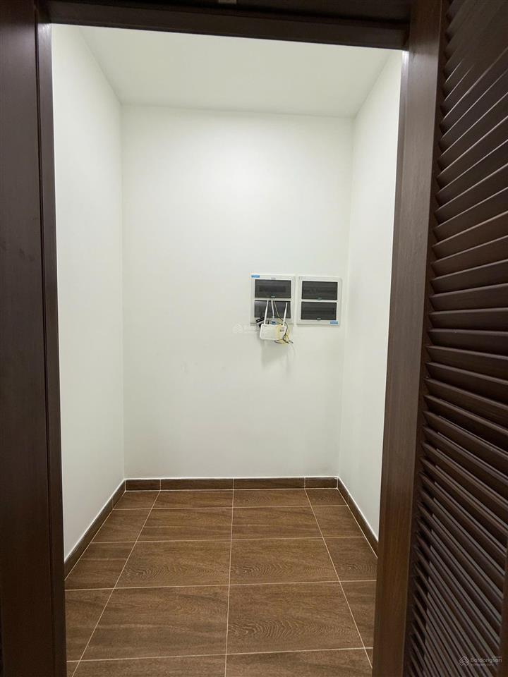 D'edge căn 3pn thang máy riêng vào tận căn hộ, lầu trung, view sông sg cực đẹp. xem nhà 24/7