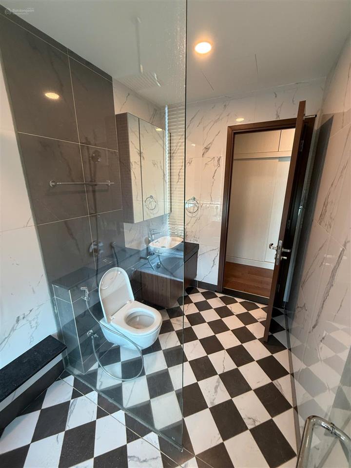 D'edge căn 3pn thang máy riêng vào tận căn hộ, lầu trung, view sông sg cực đẹp. xem nhà 24/7