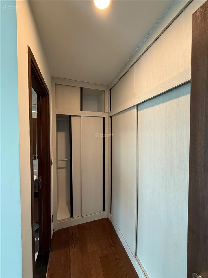 D'edge căn 3pn thang máy riêng vào tận căn hộ, lầu trung, view sông sg cực đẹp. xem nhà 24/7