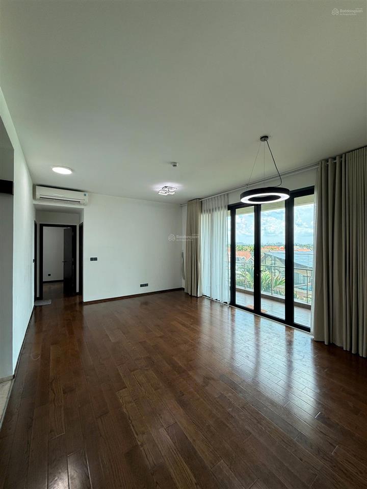 D'edge căn 3pn thang máy riêng vào tận căn hộ, lầu trung, view sông sg cực đẹp. xem nhà 24/7
