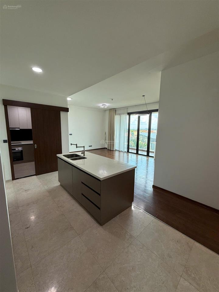 D'edge căn 3pn thang máy riêng vào tận căn hộ, lầu trung, view sông sg cực đẹp. xem nhà 24/7