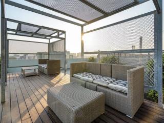 Cần cho thuê căn hộ 2pn avalon saigon apartments nguyễn thị minh khai, p. bn, q. 1