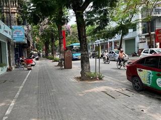 Bán biệt thự mặt phố nguyễn thái học  5 tầng thang máy  diện tích 90m2. giá 29 tỷ. 0912 872 ***