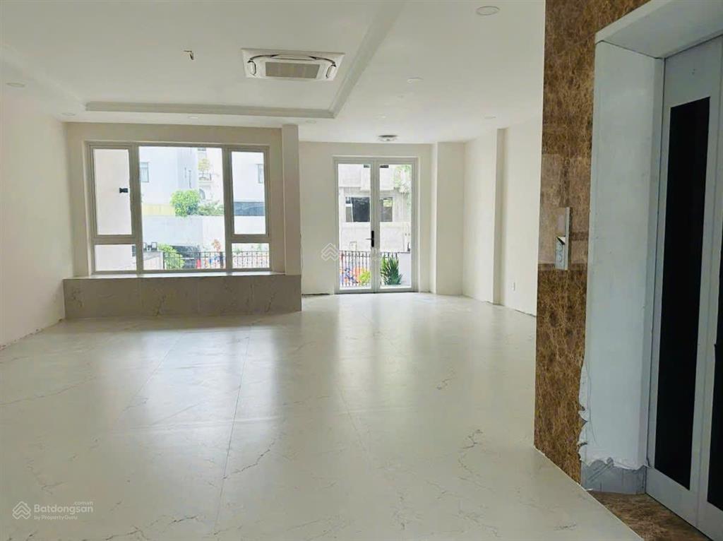 Chủ ngộp tiền ngân hàng cần bán gấp căn nhà ngay đảo kim cương view sông sài gòn