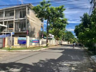 Bán cặp đất đối diện trường thpt kinh doanh thuận tiệngần đường lớnđất đường 7,5m giá 9 tỷ/190m2