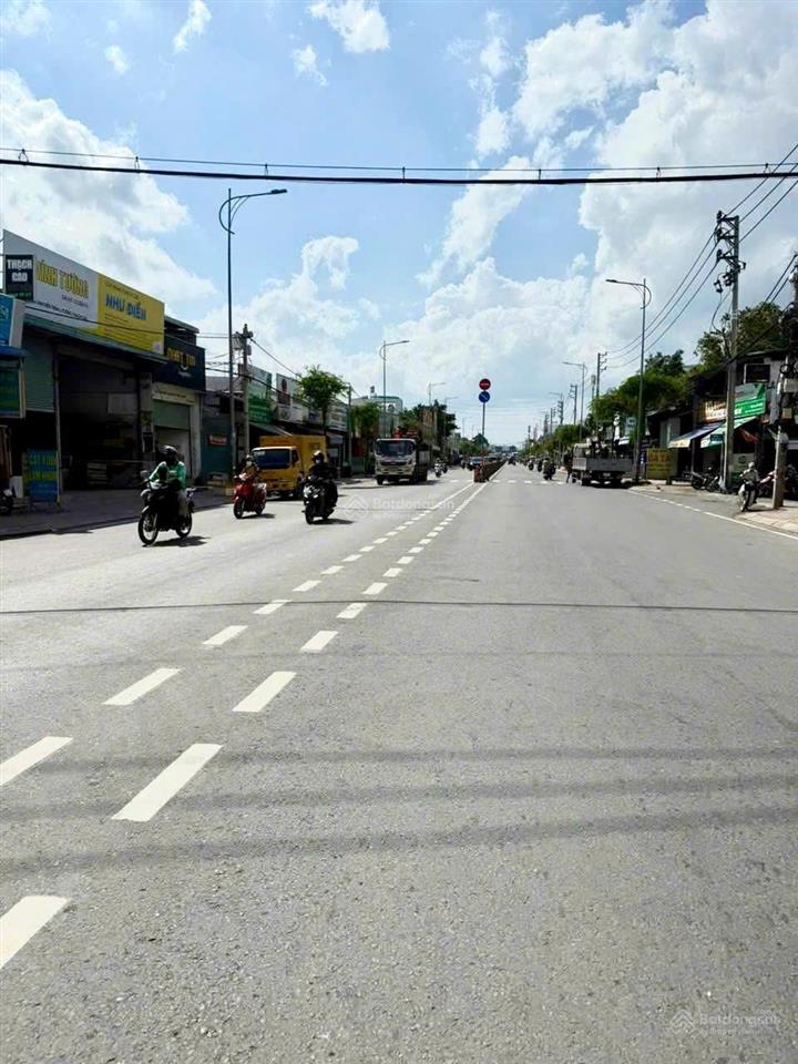 Siêu phẩm 200m2 mặt tiền tô ký trệt 2 lầu st đường nhựa 32m có lề chỉ 14.3 tỷ tl