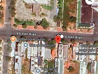 Bán lô đất mặt tiền võ văn kiệt đối diện kho bạc bình thuận
